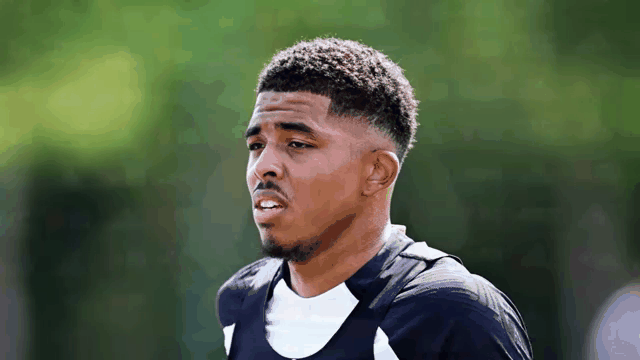 凯恩回归赛场，赛况扑朔迷离首场状态亮眼，快船观众沸腾！的简单介绍-AYX GAMING